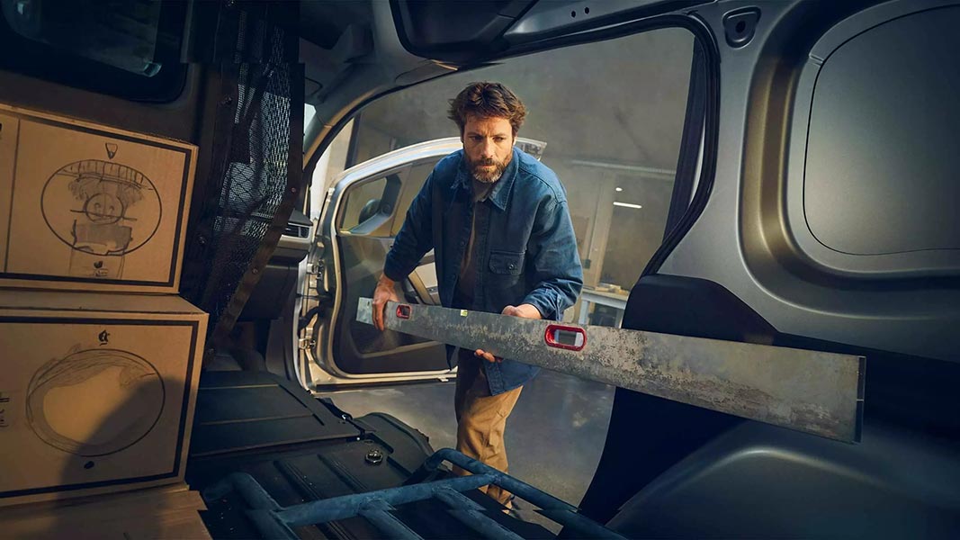 kangoo-furgon-etech1