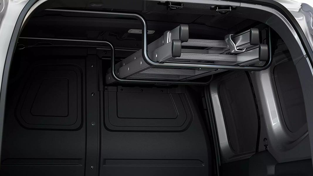 kangoo-furgon-etech4