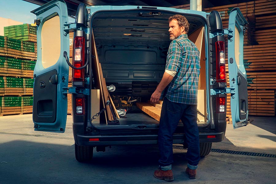 trafic-furgon-etech3