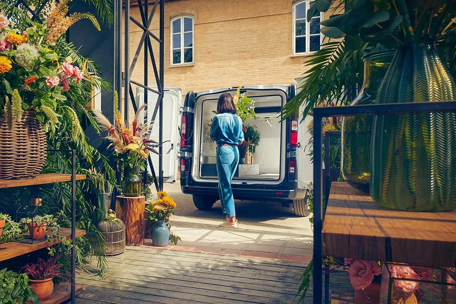 trafic-furgon-etech8