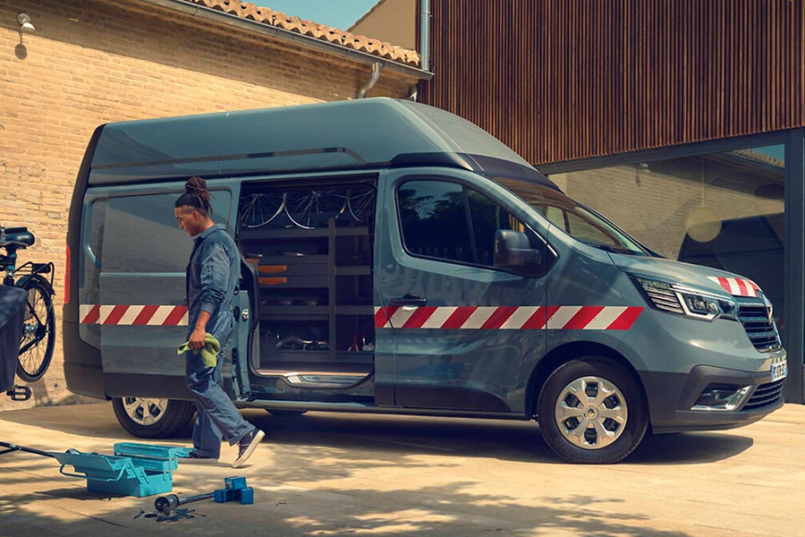 trafic-furgon-etech9